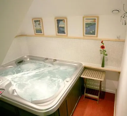 船屋 Le Boatel *